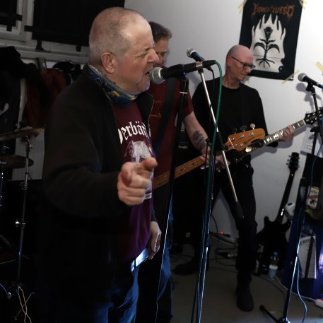 Herbaerds (D, Stuttgart) Punkrock City Hof - 14. November 2025 (6).JPG